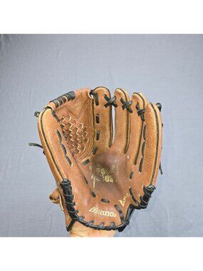 Mizuno Youth GPP 1150Y1 11.5 in Baseball Glove Right Hand Throw Max Flex Leather